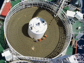 Aerogeneradores de diez megavatios flotando sobre aguas con profundidades de hasta 600 metros