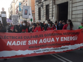 Primera gran manifestación contra las subidas de la luz celebrada en Madrid
