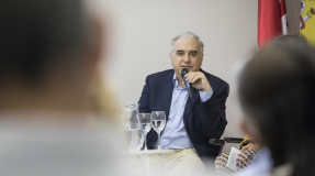 Fernando Ferrando renueva su mandato al frente de la Fundación Renovables