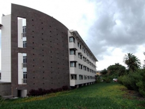 Desalación y Uso de Energías Renovables, título propio de La Universidad de Las Palmas Desalación y Uso de Energías Renovables, título propio de La Universidad de Las Palmas