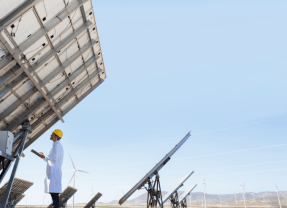  Schneider Electric invertirá en proyectos fotovoltaicos y de almacenamiento en baterías en Texas 