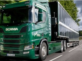 First test for new solar-powered hybrid Scania truck