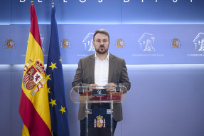 Sumar pide al Gobierno que los nuevos Presupuestos Generales del Estado destinen dinero a la electrificación y no a la industria fósil