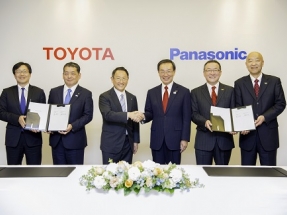 Toyota and Panasonic Consider Joint Battery Business