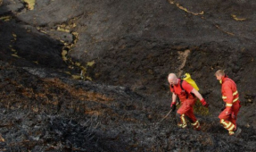 Un bombardero B-52 consume en una hora la misma cantidad de combustible que un conductor medio en 7 años