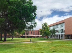 IMF y la Universidad Camilo José Cela se alían para ofrecer un Máster en Energías Renovables