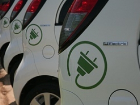 Andalucía destina 20 millones de euros a su Hoja de Ruta de la Movilidad Eléctrica