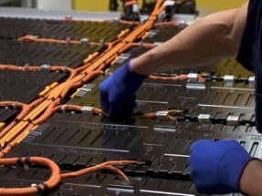 Alianza entre Schneider Electric, Aveva e In-Core Systèmes para mejorar las baterías de los VE Alianza entre Schneider Electric, Aveva e In-Core Systèmes para mejorar las baterías de los VE