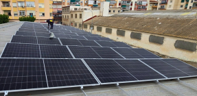 El Ayuntamiento de Villajoyosa instala placas solares para autoconsumo en 5 edificios municipales