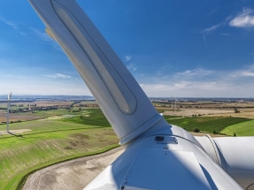 Mercedes-Benz and VSB Sign Long-Term Supply Contract for Wind-Generated Electricity