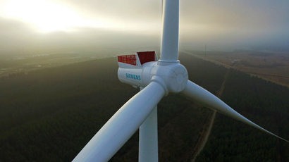 Siemens installs test version of new 8MW wind turbine in Denmark
