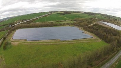 Derbyshire solar farm benefits local charity