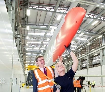 UK Business and Energy Secretary attends launch of new wind turbine blade from Siemens Hull
