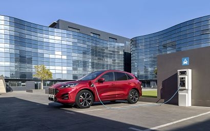 Ford invests 42 million euros in Valencia for new hybrid models and battery assembly operations