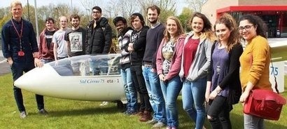 UWE students to build the first electric research glider in the UK