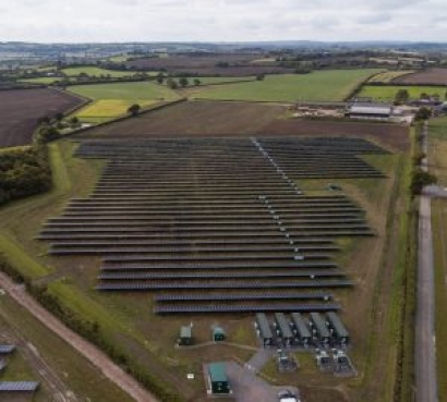 UK Climate Change Minister opens Britain’s first subsidy-free solar farm