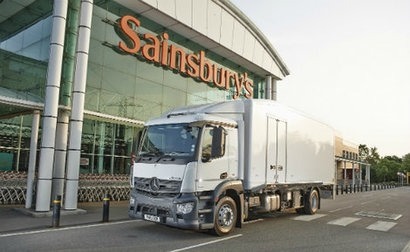 Sainsbury’s is the first to introduce a refrigerated truck cooled by a liquid nitrogen engine