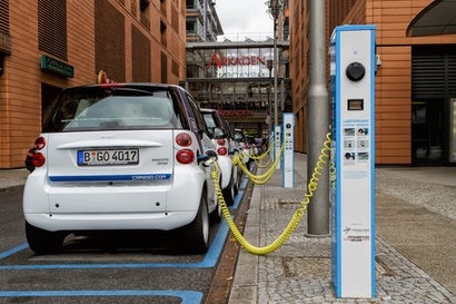 European Commission approves German EV charging infrastructure