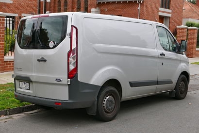 More than 90 percent trying out electric vans choose to keep them finds Arval UK