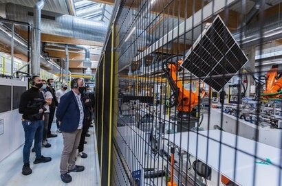 PV – Solarwatt erhielt als erster deutscher Modulhersteller die „Cradle to Cradle“-Zertifizierung für nachhaltige Glaseinheiten