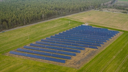 Lithuania welcomes world’s first online consumer platform for purchasing remote solar panels