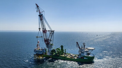 DEME’s next-generation vessel ‘Orion’ successfully installs the Fécamp offshore substation jacket and topside