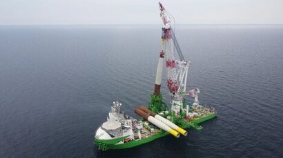 DEME’s next generation vessel ‘Orion’ successfully installs first monopile at Arcadis Ost 1