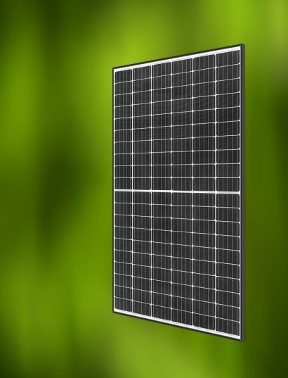 REC Group begins production of new monocrystalline PV panels