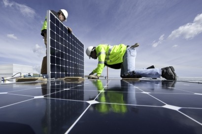 Australian utilities raise the barricades against solar