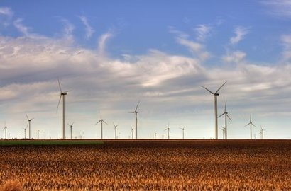 Big brands signed for more than half of new wind contracts in 2015