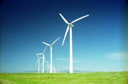 Australia falling behind in global renewable energy race