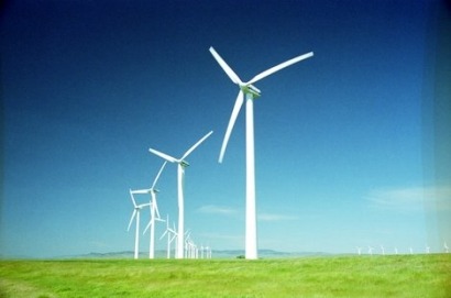 Australia falling behind in global renewable energy race