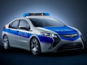 Opel unveils electric police car