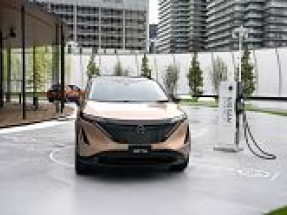 Nissan unveils new electric coupé crossover