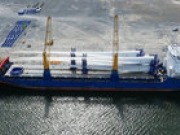 World’s most powerful wind turbine blades enter Belfast Harbour