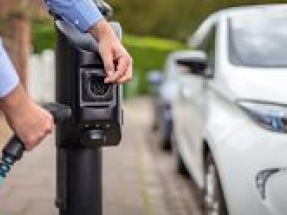 char.gy launches London’s first public lamppost electric vehicle charge points