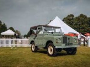 Everrati presents its Electric Land Rover Series IIA at Concours of Elegance 2021