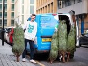 Stuart partners with The Stem to deliver 4,000 Christmas trees across Greater London with electric vehicles