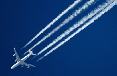 Airline chiefs call for more investment in biofuels as deadline for emissions trading nears
