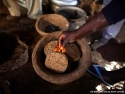 Biogás de desechos humanos para energía y mejoras de saneamiento