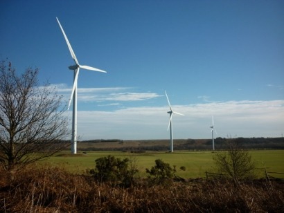 Wind industry moves forward despite headwinds