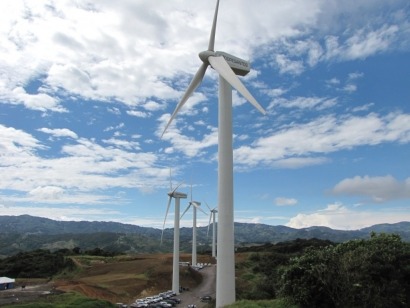 Wind helps drive down nation’s dependence on fossil fuels to just 5%