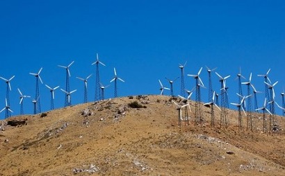 Warren Buffett company purchases two California wind farms