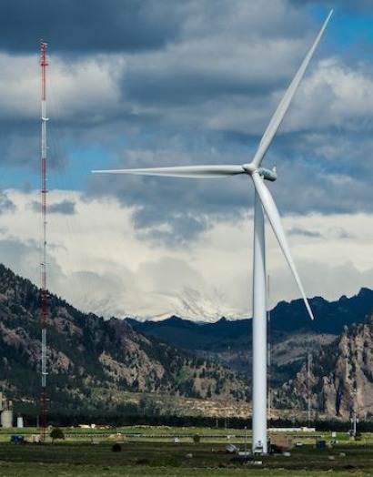 NREL study suggests cost gap for wind, solar in Western US could narrow by 2025