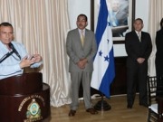 El Gobierno suscribe tres proyectos eólicos por 120 MW