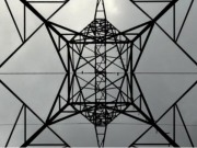 El Gobierno quiere cobrar más impuestos a la eólica para pagar con ellos a las centrales de gas