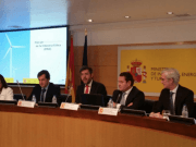 El Gobierno aprueba un plan específico para relanzar la industria eólica