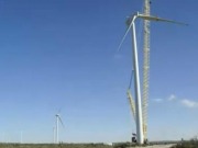 "Que todo lo que se plante se fabrique en Argentina"