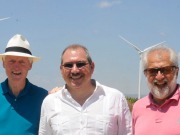 Bill Clinton visita un parque eólico