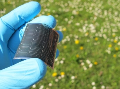 Swiss researchers take flexible solar cell efficiency record to 18.7%